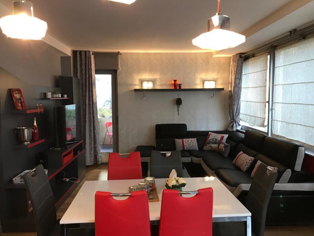 La Forclaz - Centre Ville & Lac, Balcon, Parking 안시 외부 사진